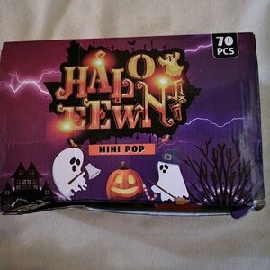 70 ct Happy Halloween Multi Color Pop its W/ Keychain New